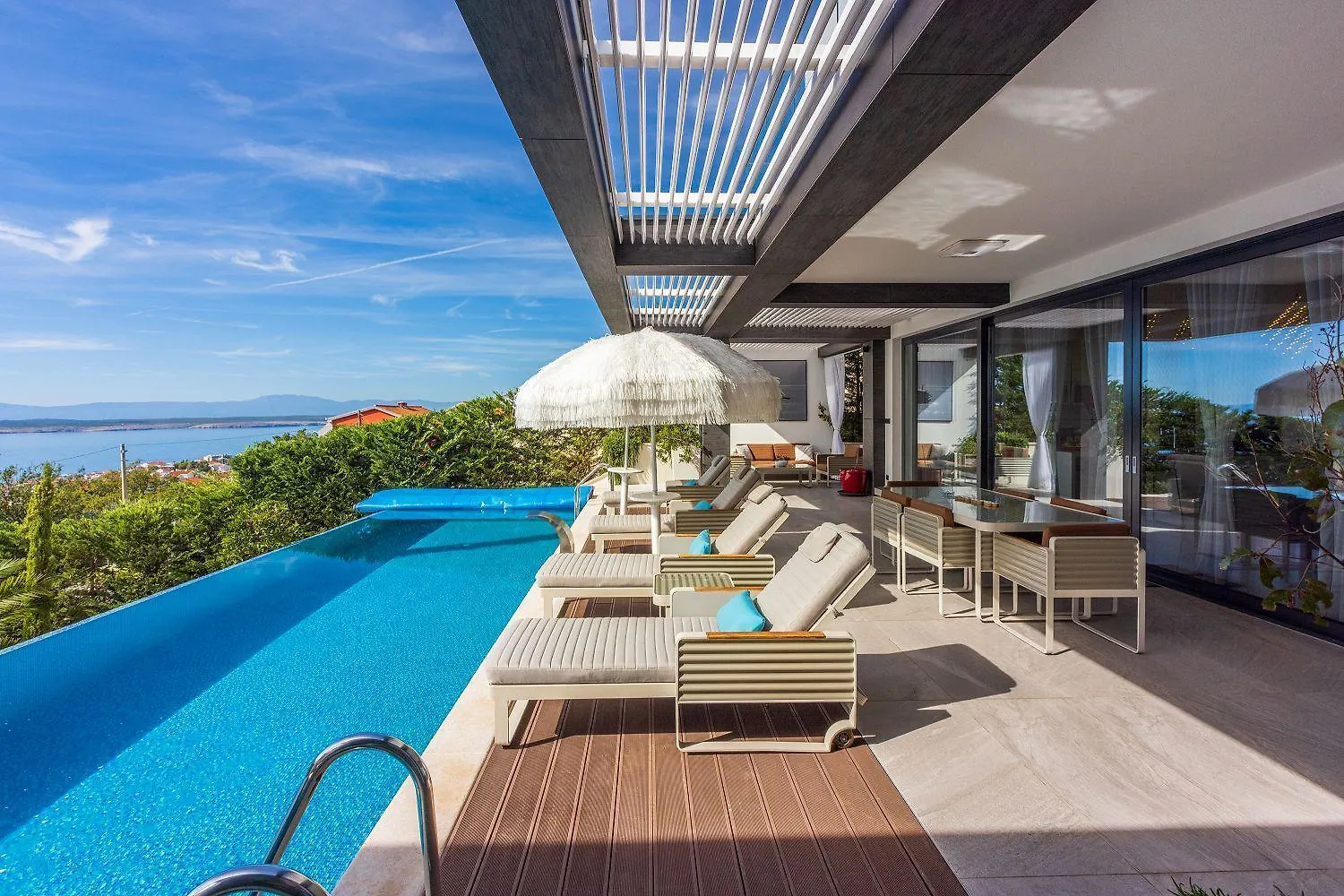 Hébergement de vacances Luxusvilla Mit Infinity-Pool, Wellnessbereich, 1 Km Zum Strand Crikvenica
